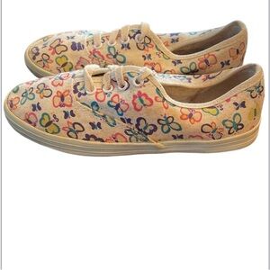 Butterfly sneakers Sunburst girls size 1 1/2 Megan canvas white lace shoes
